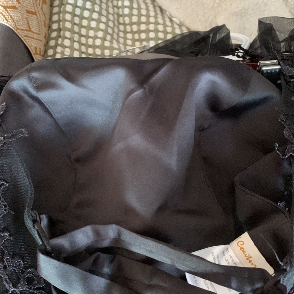 TS Couture Occasion Dress - Picture 7 of 7